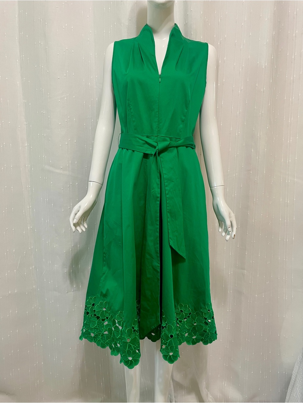 Elie Tahari Green Sleeveless Midi Dress with Waist Tie and Pockets